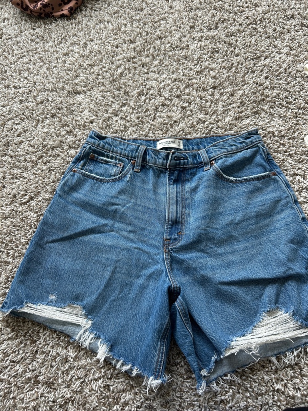 Medium Destroy Denim Shorts High-Rise - Picture 5 of 6